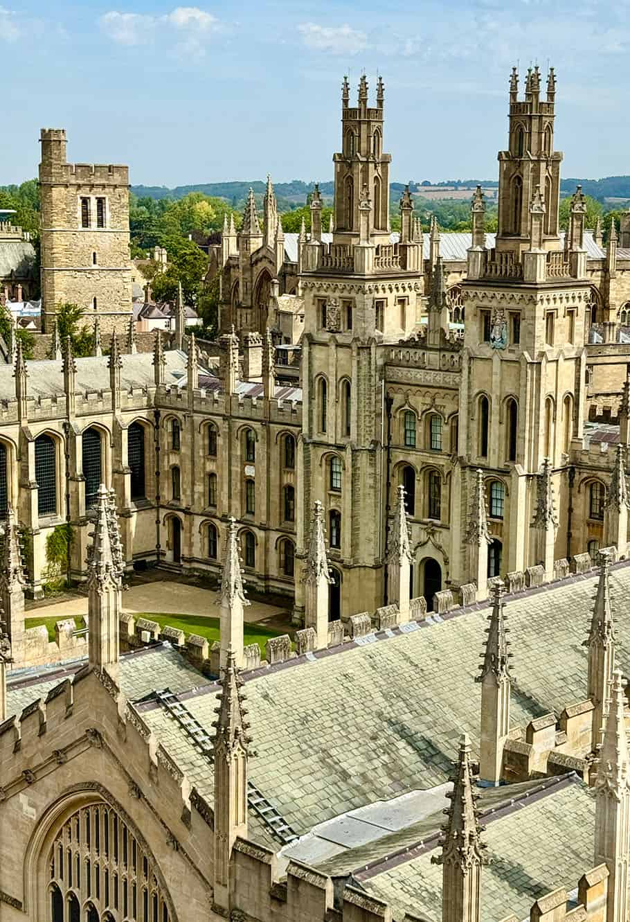 Oxford Murder Mystery Tour